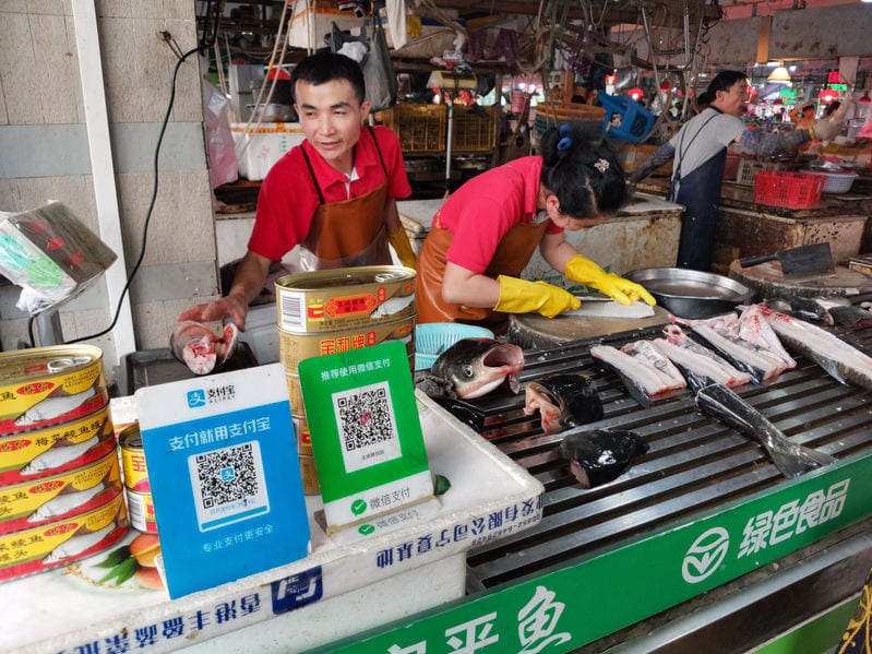 WeChat and Alipay in China