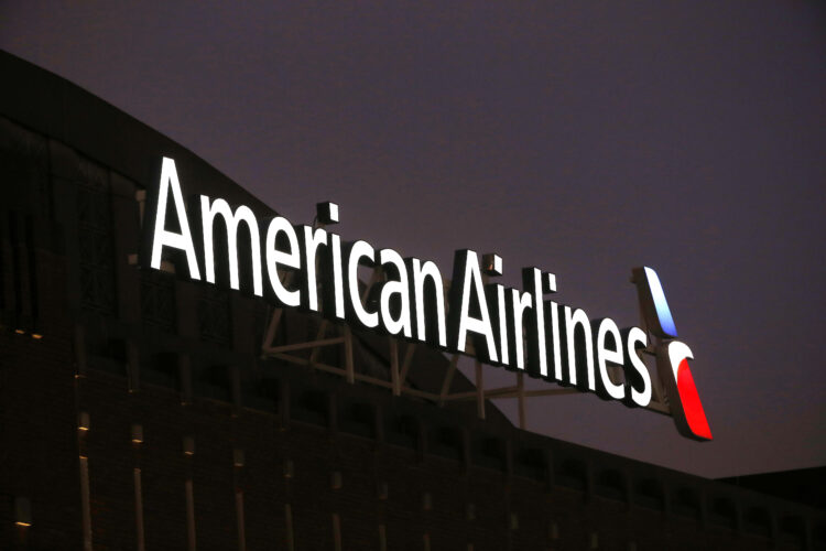 American Airlines fined $4.1 million after 43 American flights had their passengers stuck on the tarmac for more than three hours without a chance to deplane.