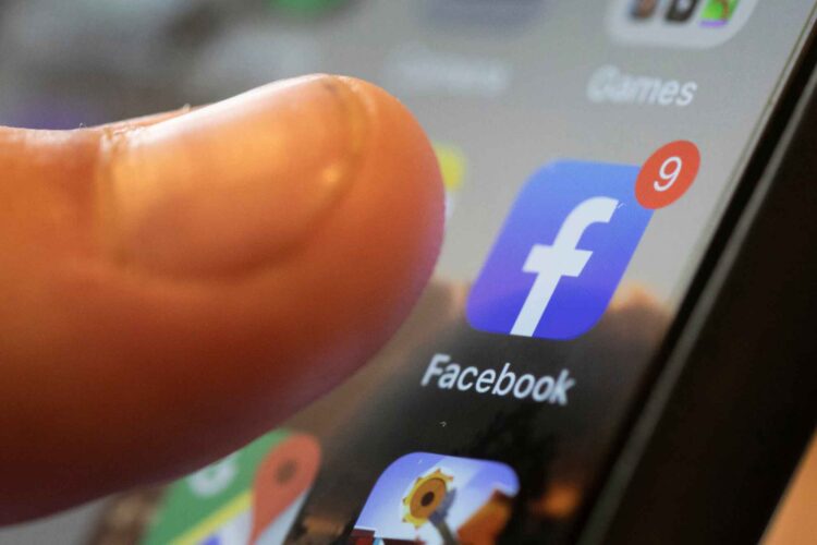 A vast number of parents are expressing concerns over their children’s overuse of social media as they return to the classroom, according to a new poll.