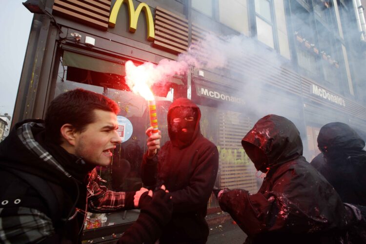 McDonald’s is becoming a focal point in the Israel-Hamas war as McDonald’s franchisees fund the two sides and as locations get vandalized by pro-Palestine mobs.