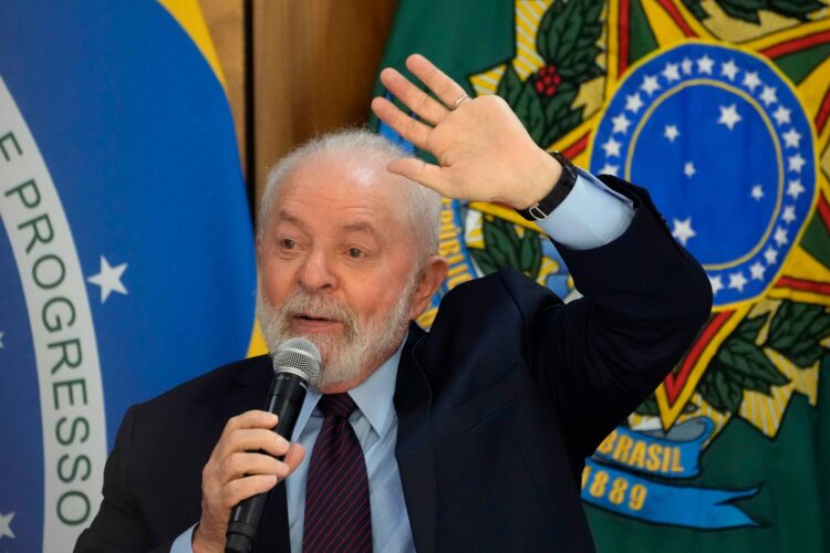 The economy of Brazil, now under the control of socialist leader Lula da Silva, entered into negative territory in the third quarter (Q3).