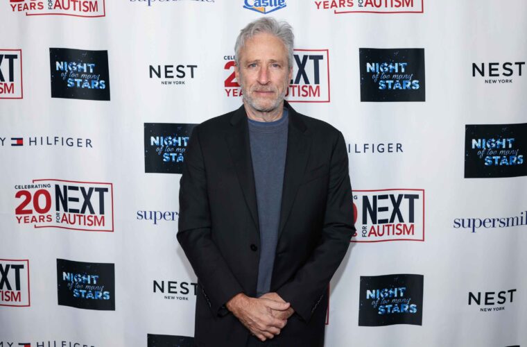 Jon Stewart has officially returned to television: his first night back brought in 930,000 viewers, the most the Daily Show has seen in nearly six years