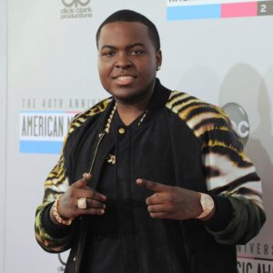 Rapper Sean Kingston was arrested in California after a SWAT team raided his mansion in Florida. Kingston and his mother are now charged with fraud and theft.