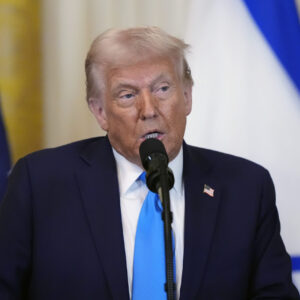 Donald Trump announced that the US is preparing to take control of the Gaza Strip, rebuilding the region’s infrastructure and ending the conflict with Israel.