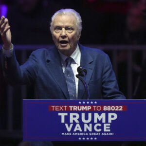 Jon Voight, appointed by Trump as a "special ambassador" to Hollywood, is preparing to present a plan to revitalize the film industry with a MAGA-friendly twist