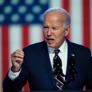 Michael Cembalest of JPMorgan predicts that Joe Biden may bow out of the 2024 presidential race in favor of a more viable candidate as soon as Super Tuesday. (AP Photo/Matt Rourke)